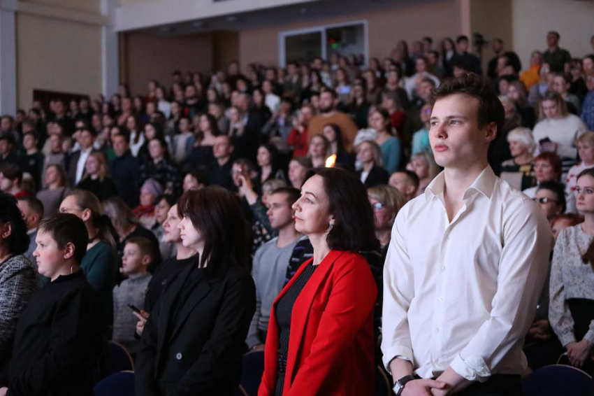 События НИУ «БелГУ» в ниу «белгу» состоялась премьера патриотического спектакля