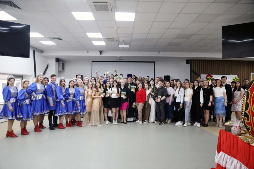 В Белгородском госуниверситете состоялась студенческая Пасха События НИУ «БелГУ» в белгородском госуниверситете состоялась студенческая пасха