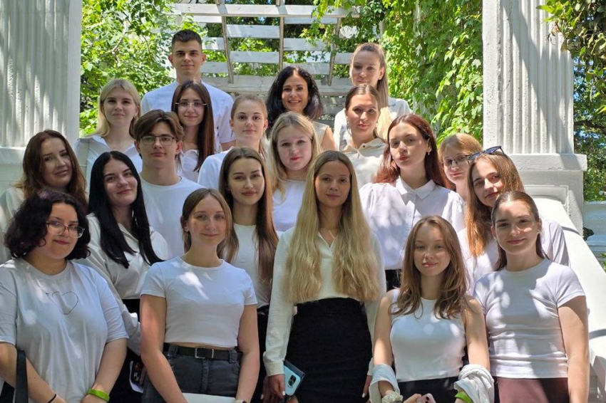 Студенты НИУ «БелГУ» прошли выездную практику в одном из санаториев Крыма События НИУ «БелГУ» студенты ниу «белгу» прошли выездную практику в одном из санаториев крыма